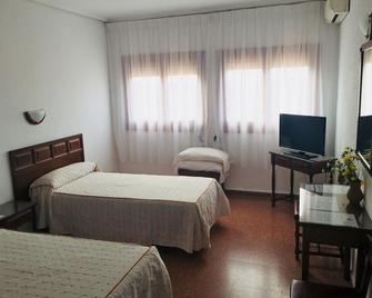 Hotel-Motel Sol II - Requena - Slaapkamer