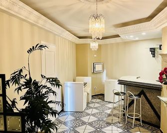 Hotel Estoril Garden & Restaurante - Registro