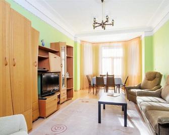 Aparthotel - Minsk - Sala de estar