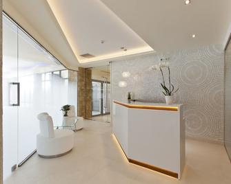 Boutique 5 Hotel & Spa - Adults Only - Kiotari - Recepce