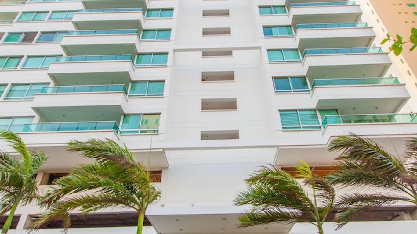 Travelers Orange Cartagena