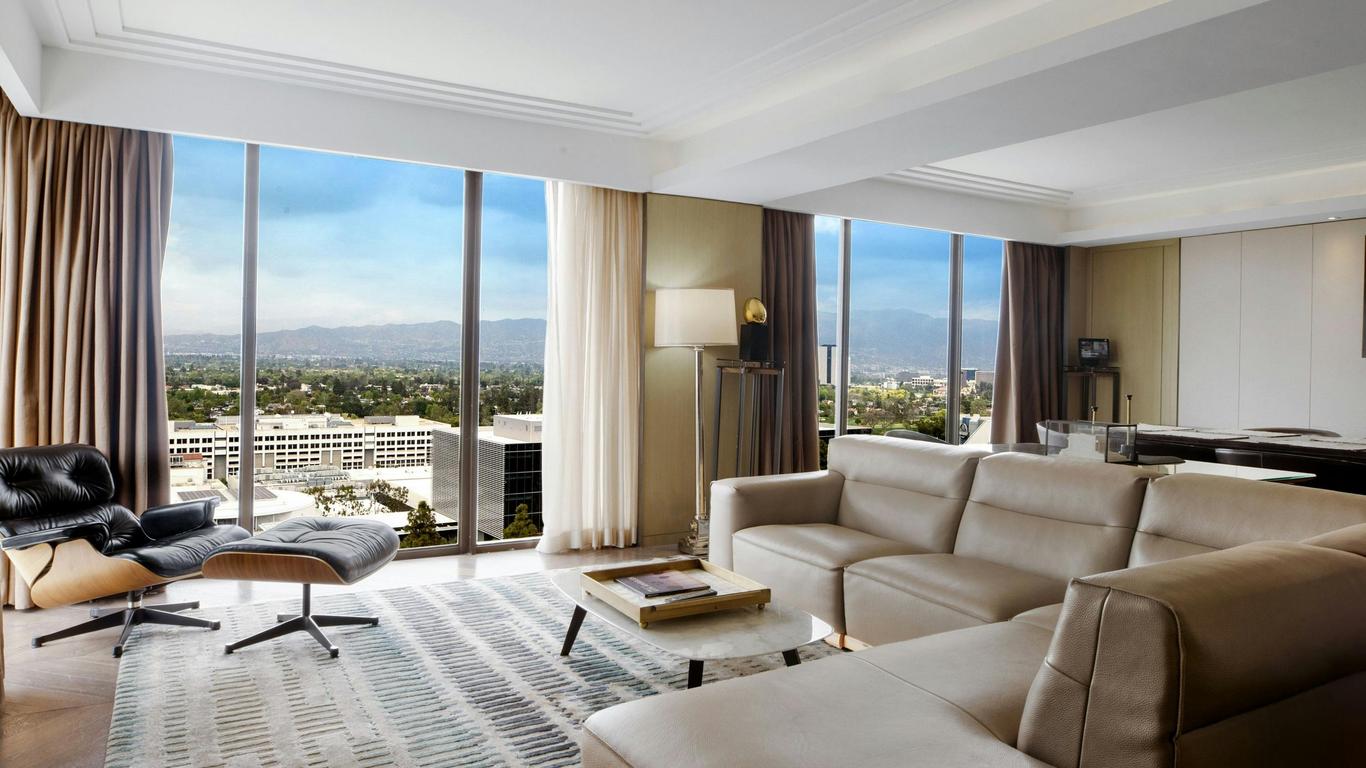 Sheraton Universal Hotel