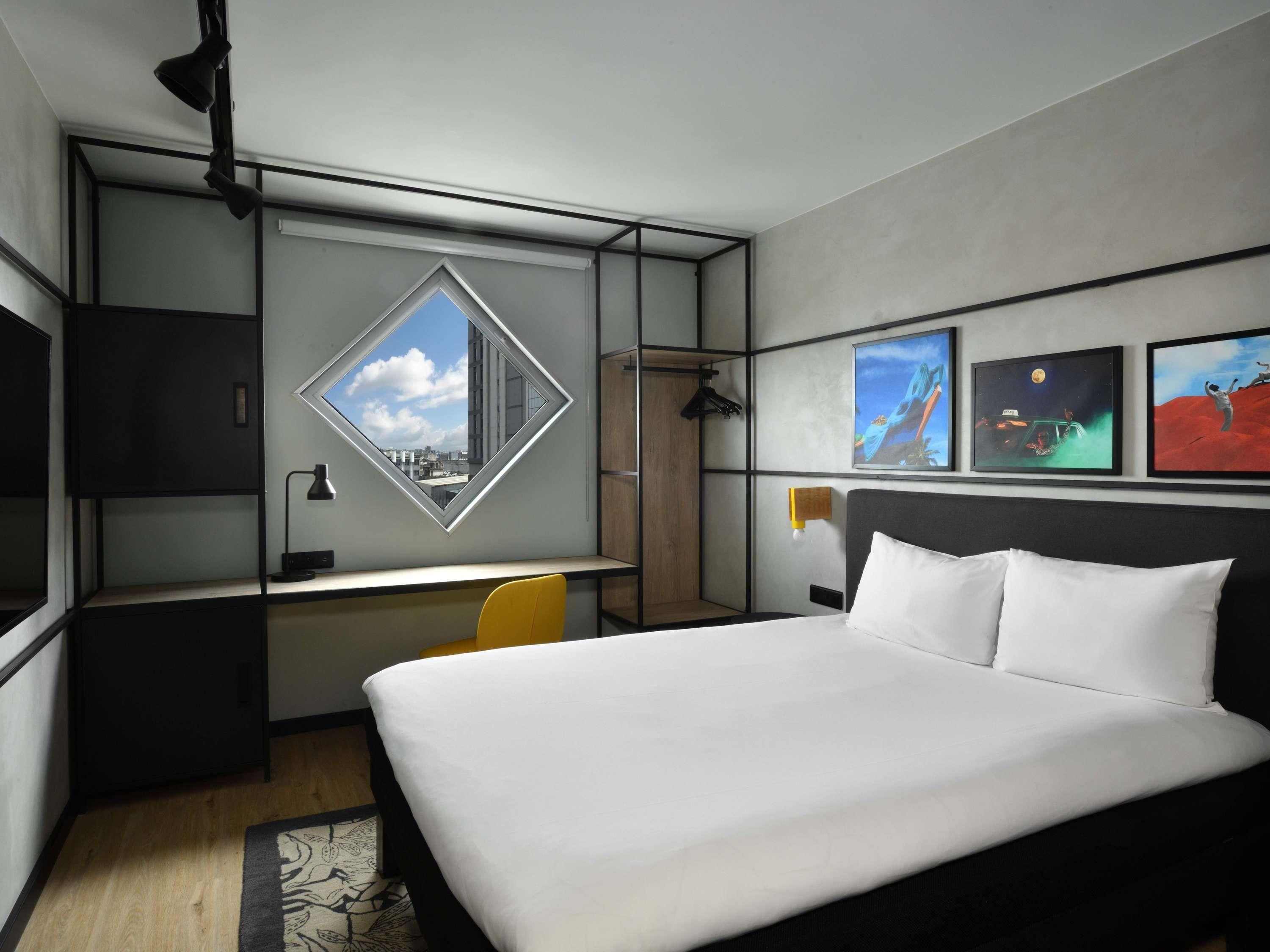 إيبيس ستايلز أبيدجان ماركوري