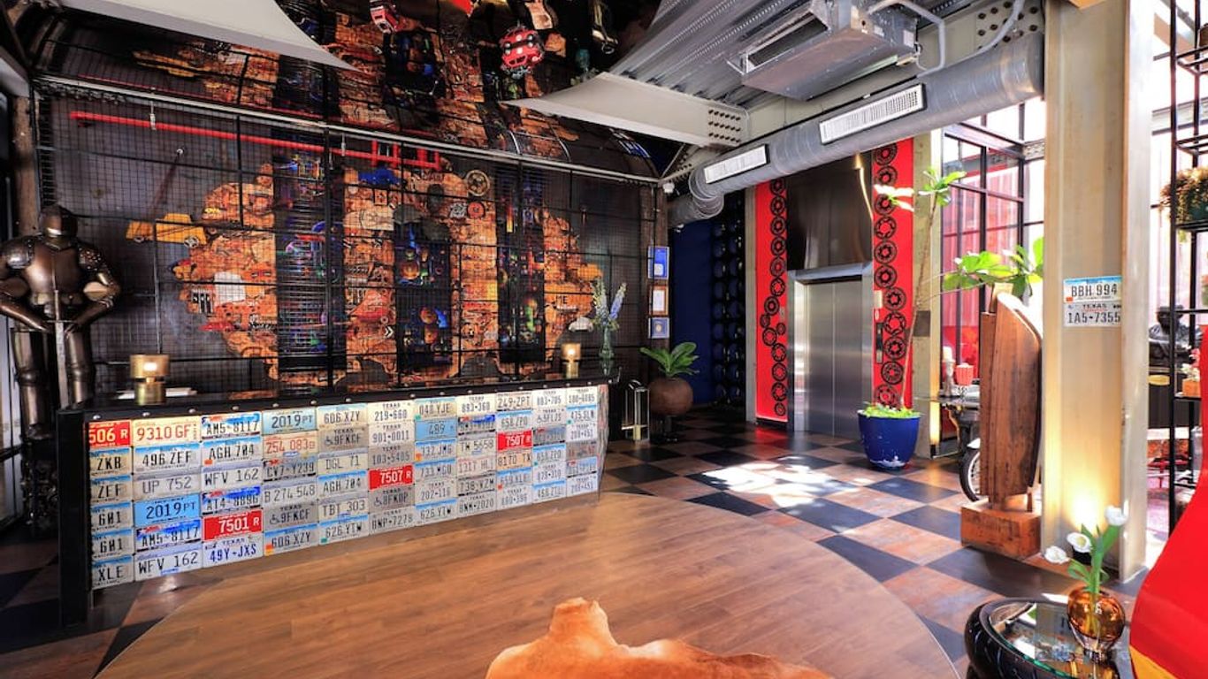 曼谷我的風格車庫飯店