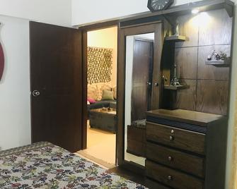 Lovely Small Apartment Dha 2 - Rawalpindi - Bedroom