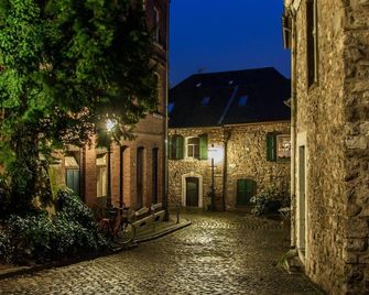 City Hotel Stolberg - Stolberg - Außenansicht