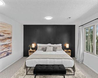 Centrally Located Executive Home Perfect for Traveling & Working Families - Anchorage - Quarto