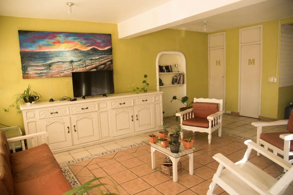 هوتل إسبيرانزا - مازاتلان - غرفة معيشة