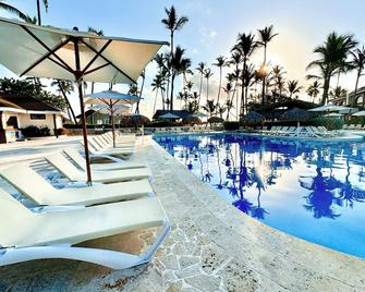 Sunscape Coco Punta Cana - Punta Cana - Pool