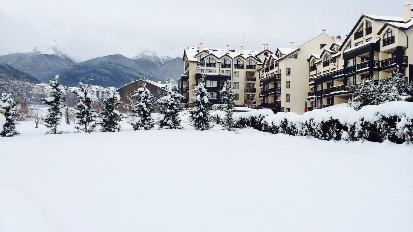 بريميير لوكشري ماونتن ريزورت