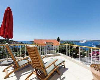 Rooms Vinka Tudor - Hvar - Balkon