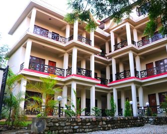 Hotel Chitwan Park Village - Sauraha