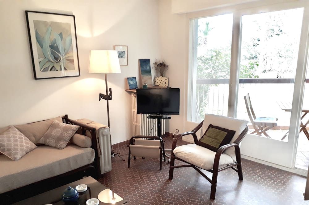 Beautiful apartment between village and beaches - functional and quiet - הייר - סלון