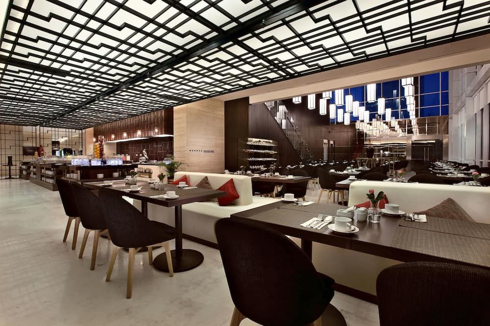 Aston Priority Simatupang Hotel And Conference Center