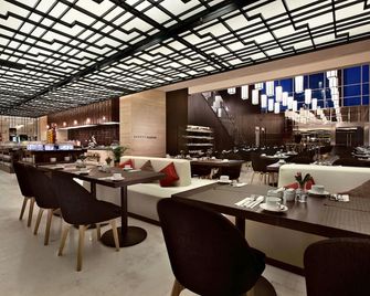 أستون بريوريتي سيماتوبانج هوتل آند كونفرانس سنتر - جاكرتا - مطعم