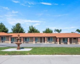 Oak Park Motel - Monrovia - Building