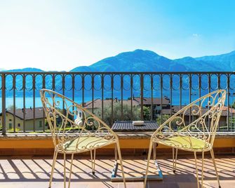 Albergo Villa Edy - Tremezzina - Balcón