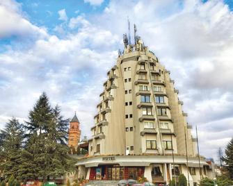 Hotel Petrus - Paraćin - Edificio
