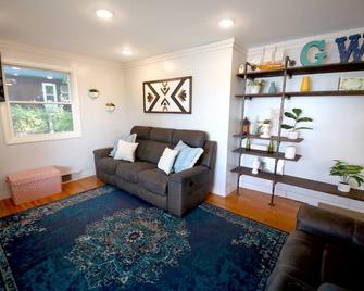 New! Big Stone 4 Bedroom Renovated Home - Ortonville - Living room