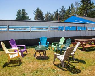 Cozy Cuddy Room with WiFi in Westport - Westport - Patio