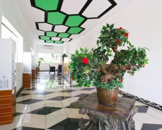 Habibah Syariah Hotel - Jakarta - Lobby