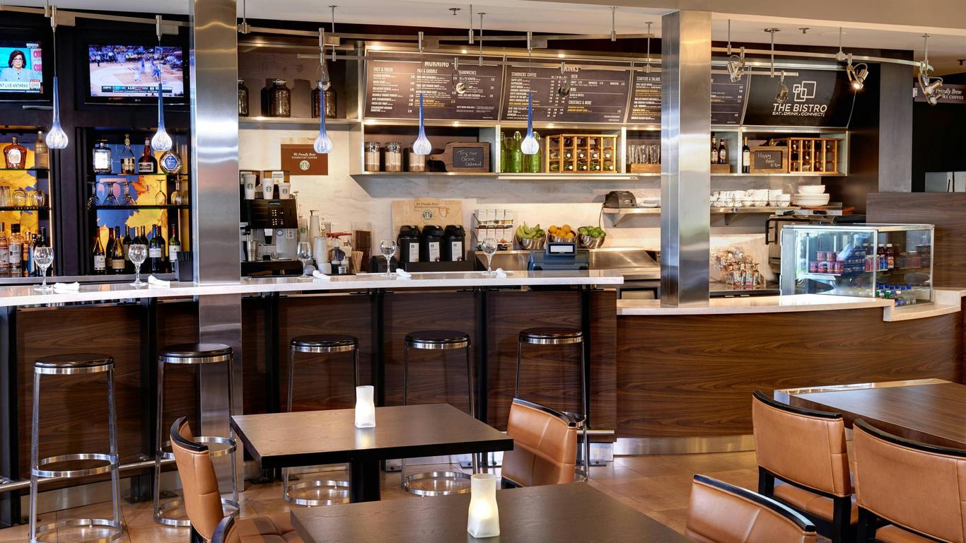 Courtyard by Marriott Columbus Worthington