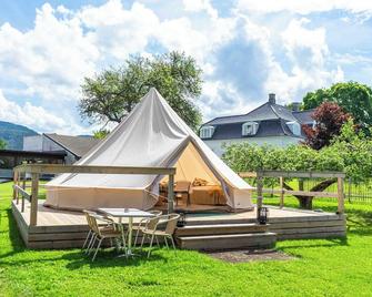 Thorbjørnrud Hotell - Jevnaker - Patio