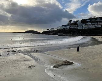 Beautiful Cottage With Sea Views Over Looe - Looe - Playa