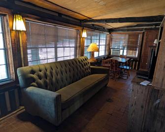 Cedarvale Cabins Turner Falls - Davis - Sala de estar