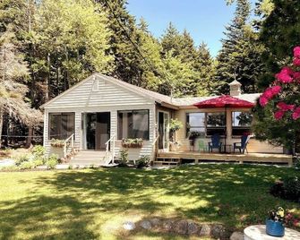 Pemaquid Trail Cottage - Bristol - Patio