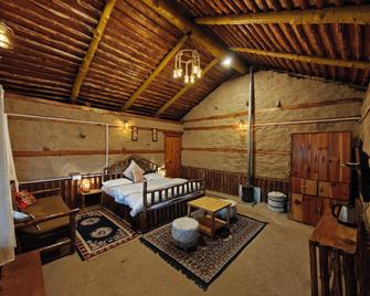 Upepo The Sky Village - Manali - Bedroom