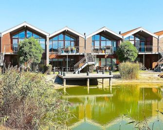 4 Person Holiday Home in Bogense-by Traum - Bogense - Building