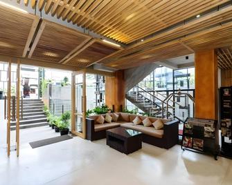 Liberta Hotel Jimbaran - Kuta - Lobby