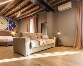 Ar Suites&art - Bergamo - Soggiorno