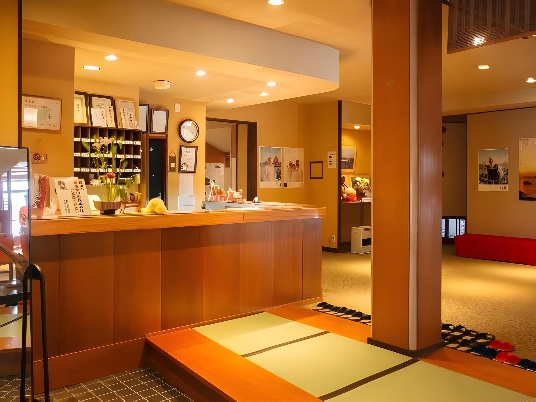 Kairakuen - توبا - بار