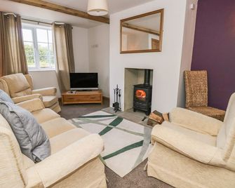 Swan Cottage - Newton-le-Willows - Living room