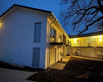 Mein Motel - Self Check-In - Oberndorf - Building