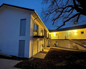 Mein Motel - Self Check-In - Oberndorf - Gebouw