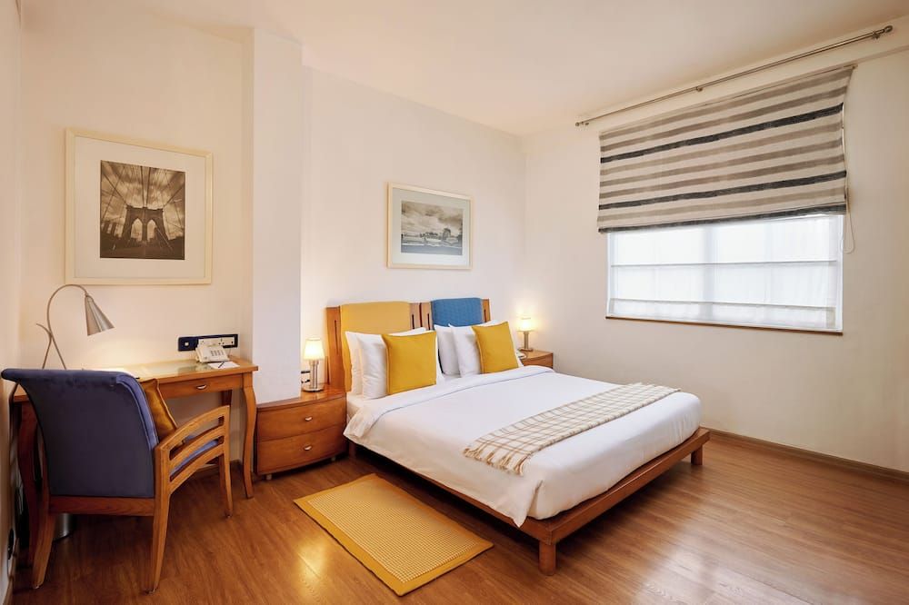 The Gordon House Hotel, Colaba thumbnail 3