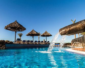 Bluebay Beach Club - San Bartolomé de Tirajana - Piscina
