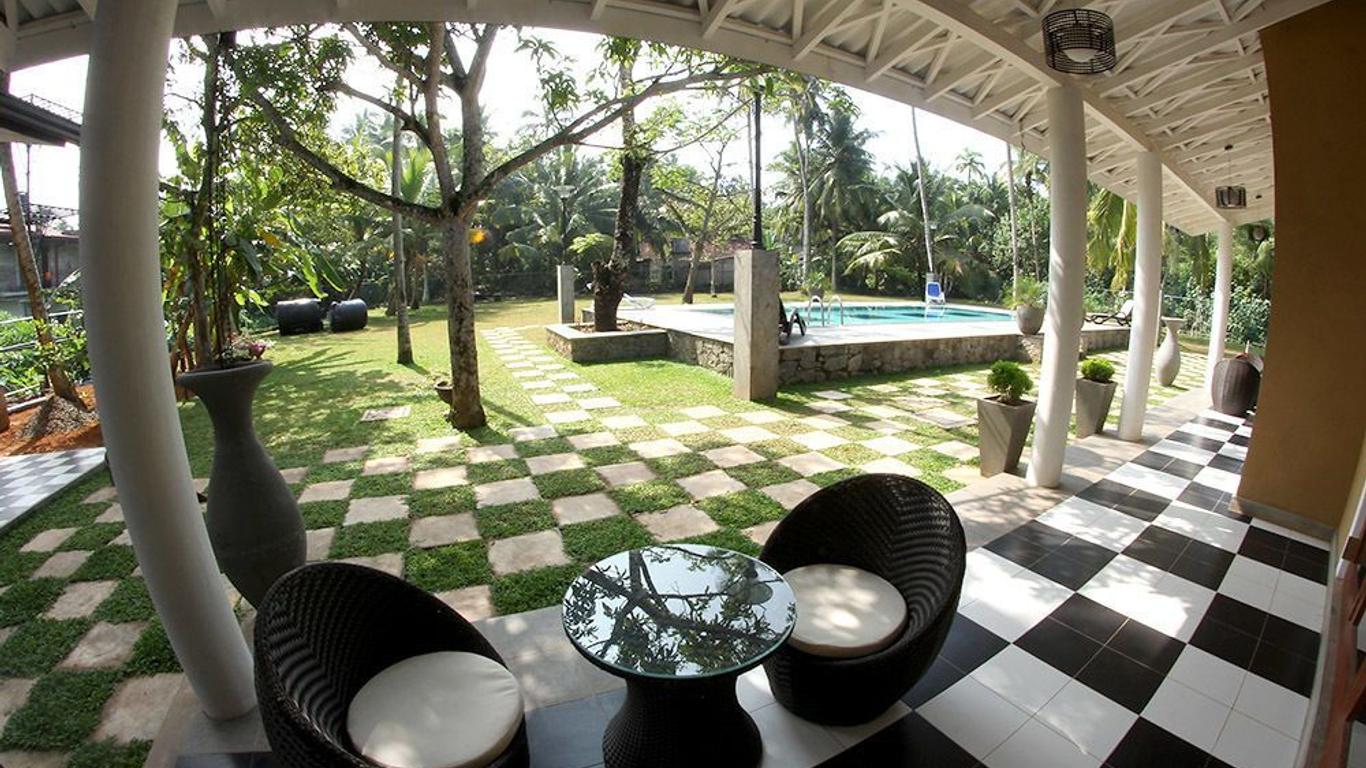 Villa Velmarie & Ayurveda Resort