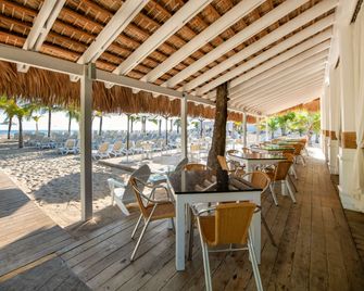 Viva Heavens by Wyndham, A Trademark All Inclusive - Porto Plata - Pátio