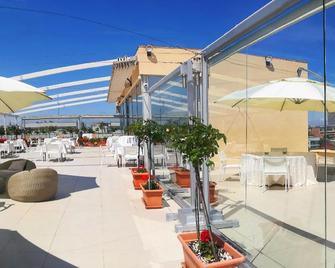 Marshal Garden Hotel - Bucharest - Balcony