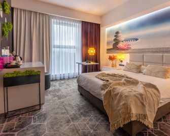 ibis Styles Nowy Sacz - Nowy Sącz - Building