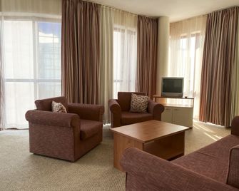 Helios Spa - Goldstrand - Wohnzimmer