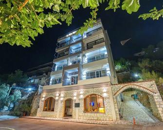 Hotel Ble Ble Vlore - Vlorë - Edificio