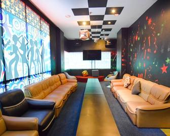The Color Living Hotel - Mueang Samut Prakan - Area lounge