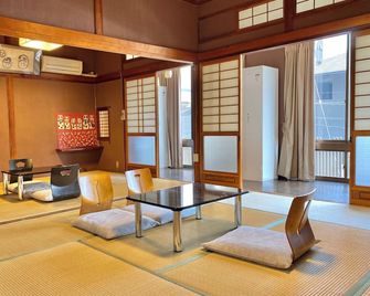 Japanese Inn Hotel Matsukiso - Беппу - Їдальня