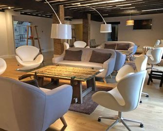 Hotel Resort Cueva del Fraile - קואנקה - טרקלין