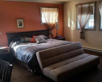 L'estampilles - Baie-Saint-Paul - Bedroom